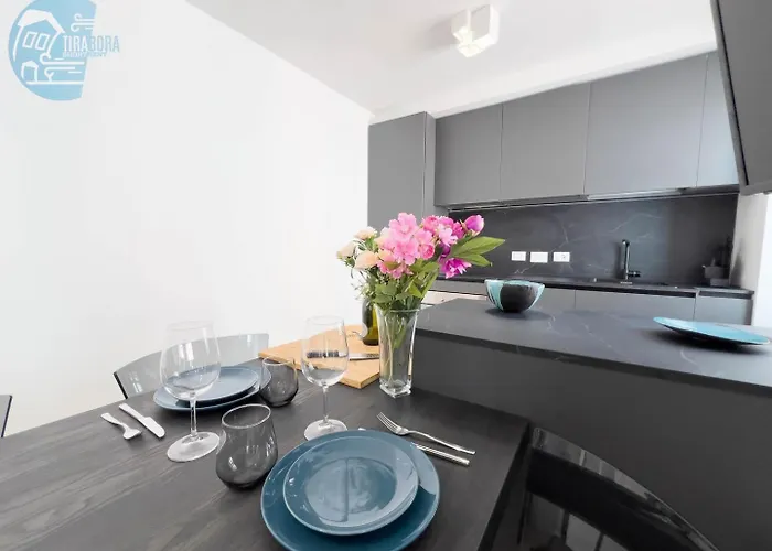 Corridoni 3c Tirabora Short Rent Апартаменты *