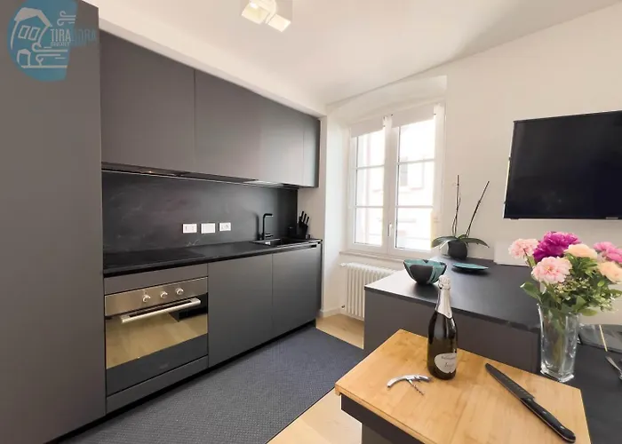 Corridoni 3c Tirabora Short Rent Апартаменты *